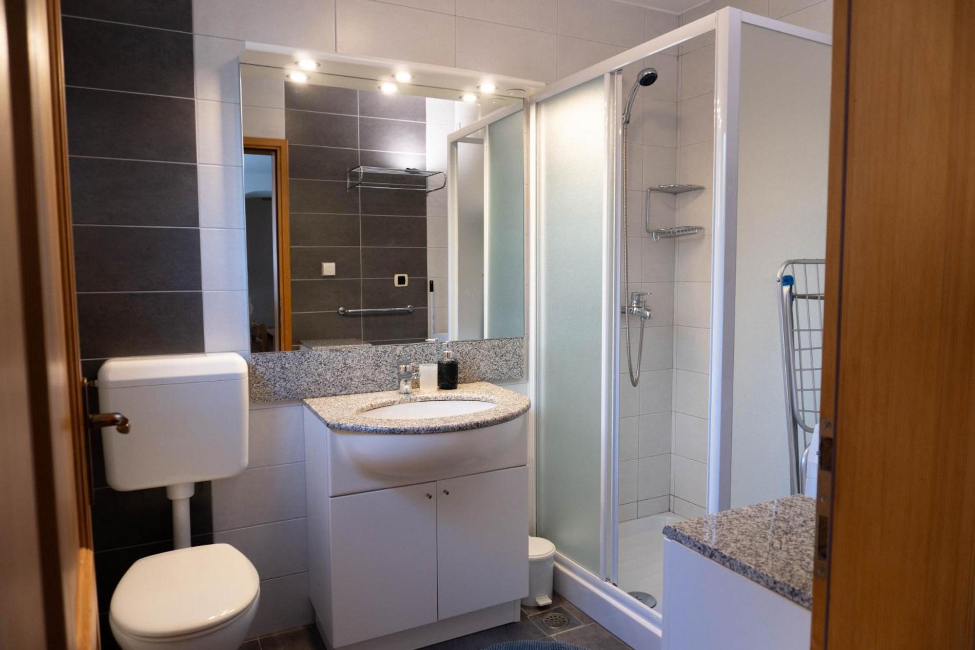 Apartment Deborah Крница Экстерьер фото