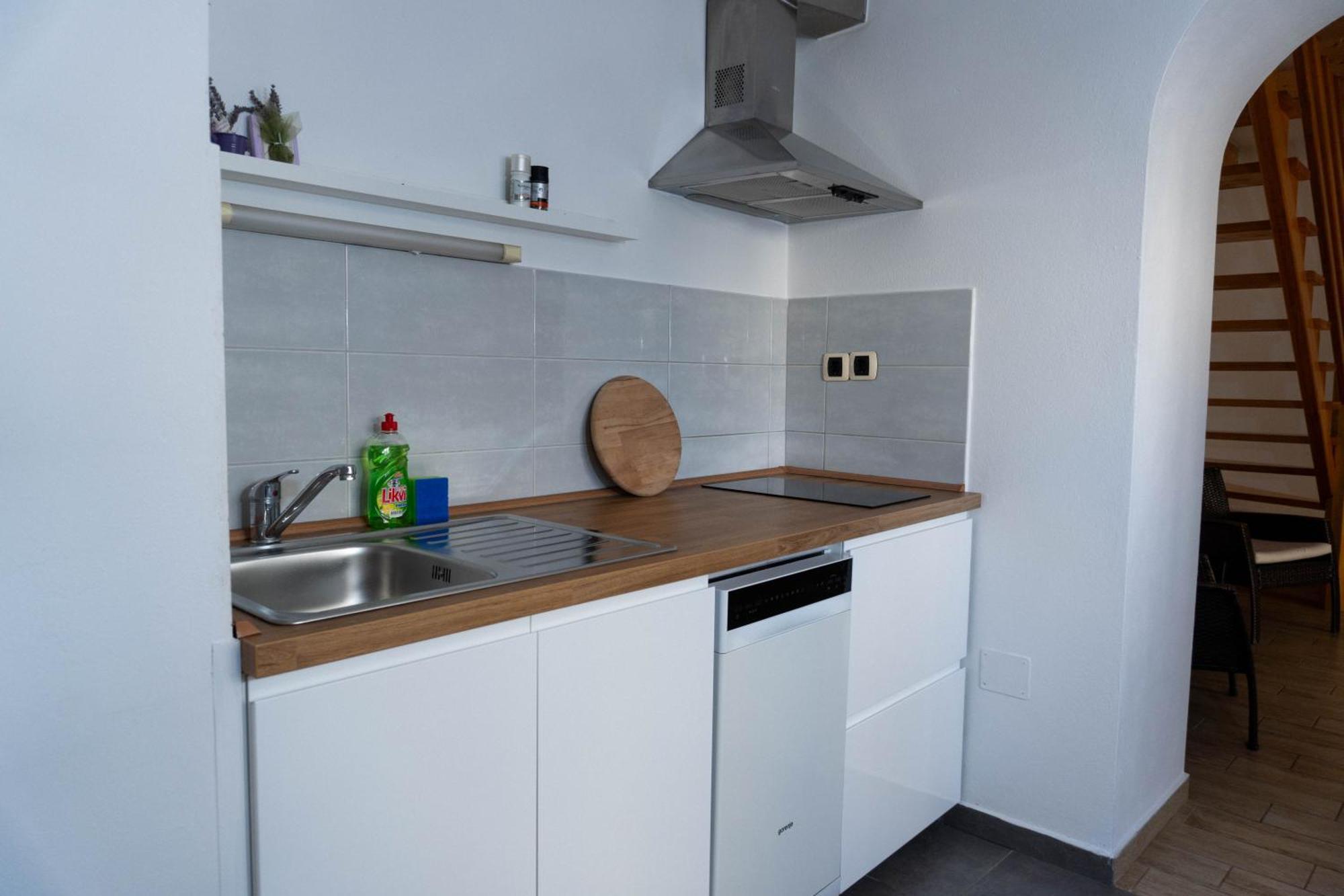Apartment Deborah Крница Экстерьер фото