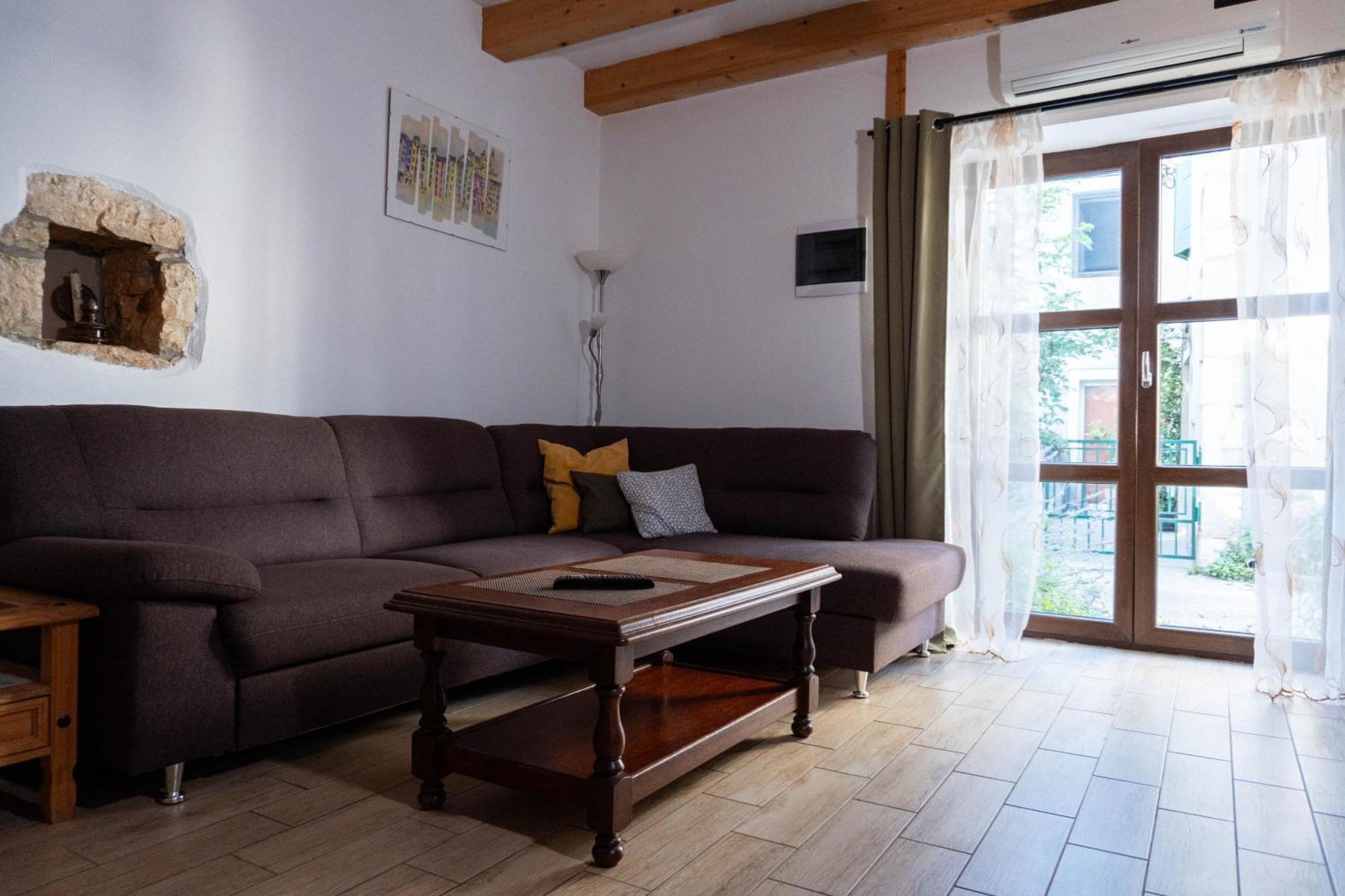 Apartment Deborah Крница Экстерьер фото
