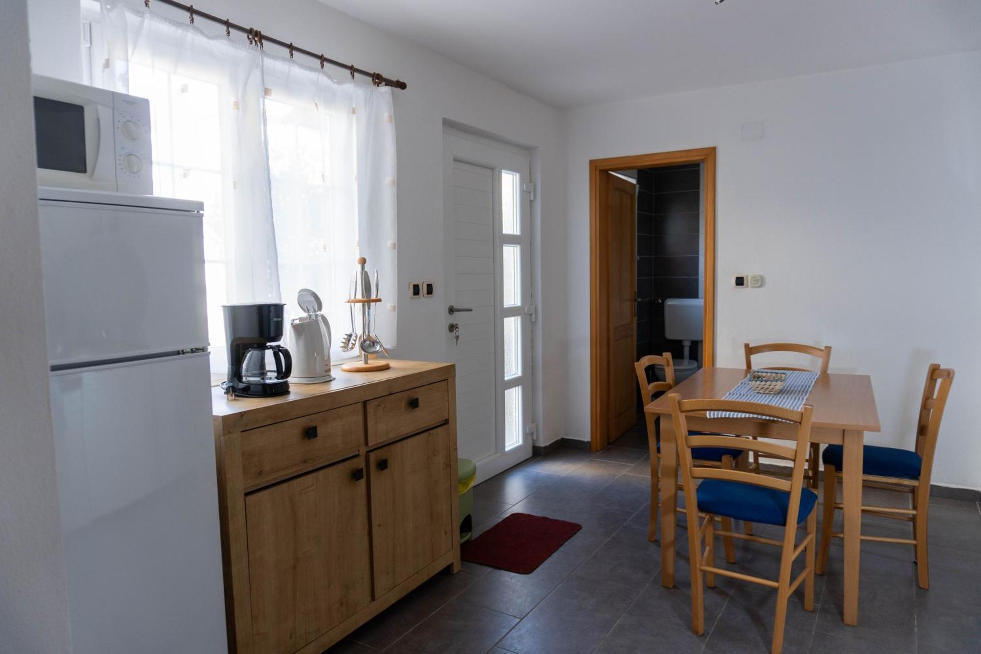 Apartment Deborah Крница Экстерьер фото